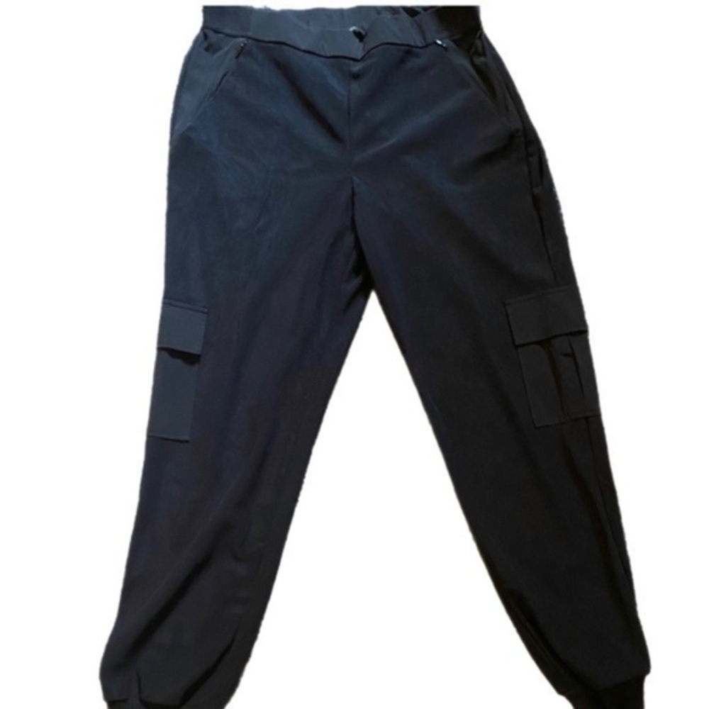Elie Tahari‎ Cargo joggers with mesh overlay